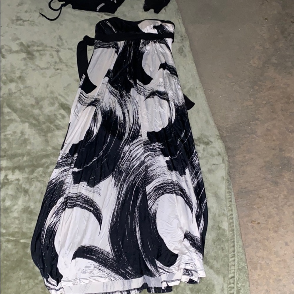 Strapless dress